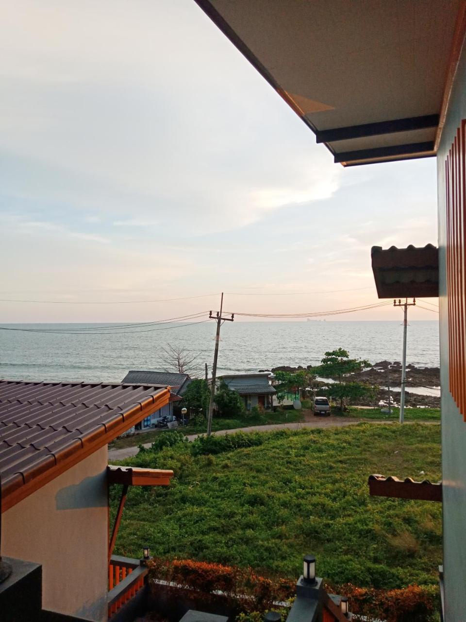 The Sea @ Lanta Hotel Ko Lanta Esterno foto