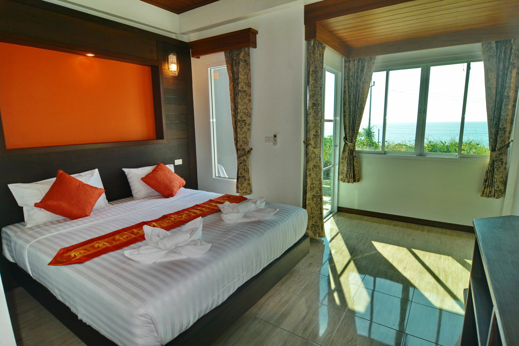 The Sea @ Lanta Hotel Ko Lanta Esterno foto
